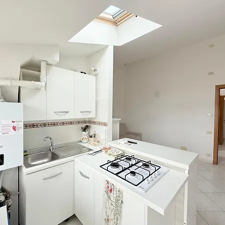 P076 - Porto Recanati, Comodo Trilocale Con Terrazzo E Lavatrice Lägenhet Porto Recanati