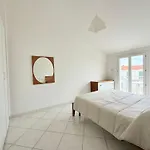 P076 - Porto Recanati, Comodo Trilocale Con Terrazzo E Lavatrice