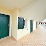 P076 - Porto Recanati, Comodo Trilocale Con Terrazzo E Lavatrice